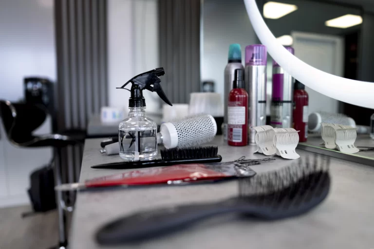 Job Vacancies for Informal Professionals in the Beauty Industry