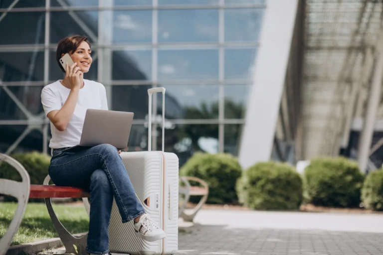 Jobs That Let You Travel While Working Remotely